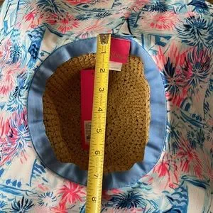Lilly Pulitzer | Accessories | Lilly Pulitzer Gwp Beach Hat  display picture 2